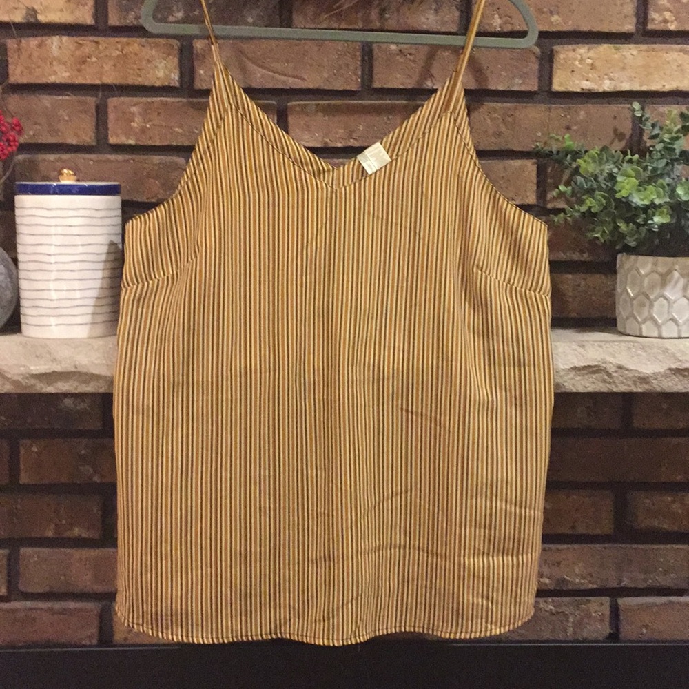 Japna striped tank! 💥